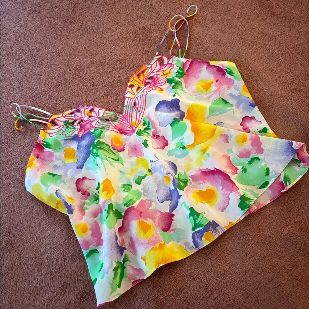 ⭐️Vintage⭐️ Victoria’s Secret silky watercolor top - Picture 1 of 4